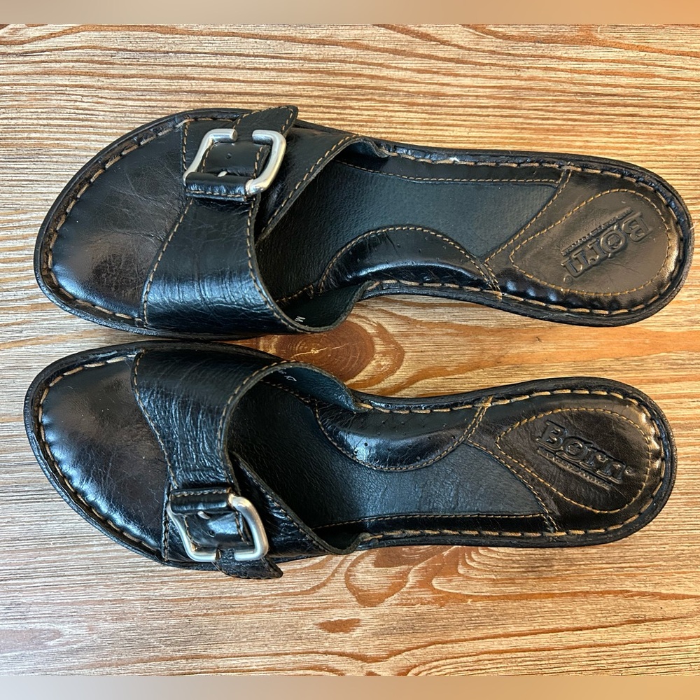Born Black Leather Wedge Sandals Buckle Upper Sz 7 - Picture 3 of 7